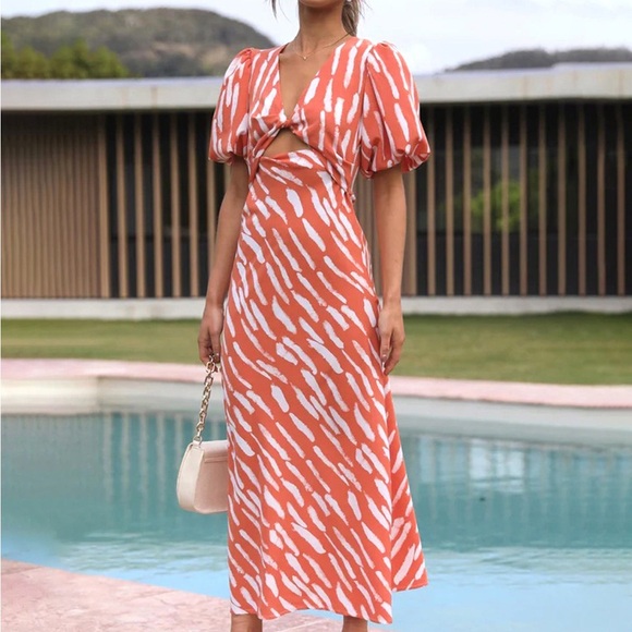 Commense Orange Stripe Pattern Cutout Long Dress - Picture 4 of 4